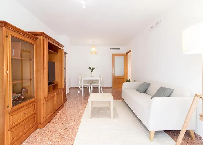 Global Properties, Apartamento De 3 Dormitorios En Sagunto